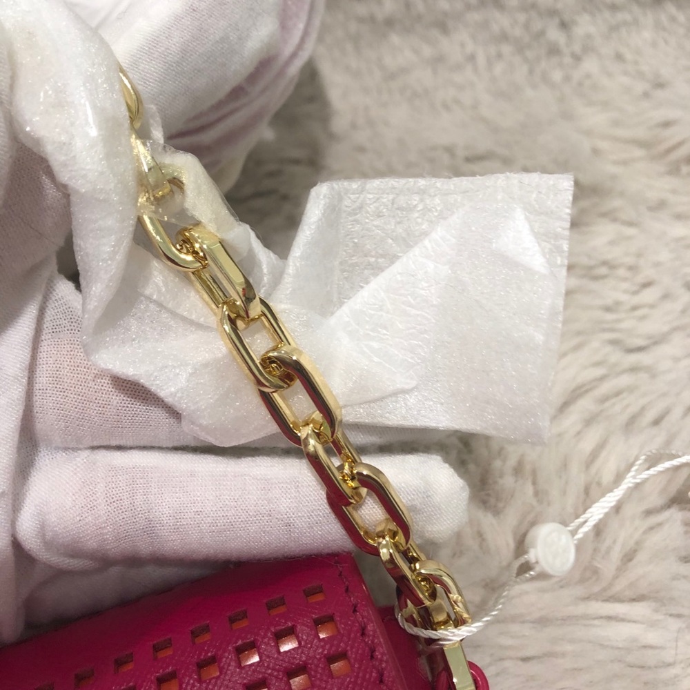 Tory Burch description Robinson shoulder bag - Picture 5 of 8